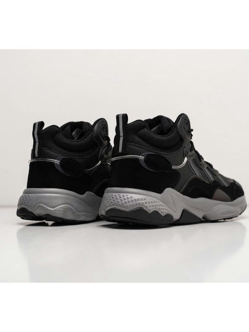 Зимние Кроссовки Adidas Ozweego Hi — изображение 5