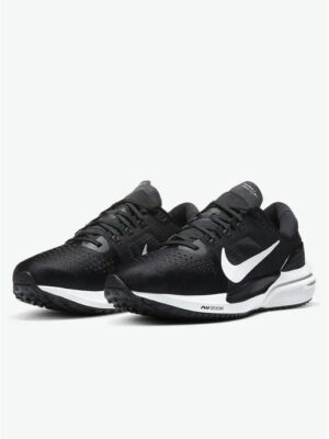 Кроссовки женские Nike Air Zoom Vomero 15 (CU1856-001)