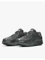 Кроссовки унисекс Nike Zoom Vomero 5 Sp (BV1358-002)